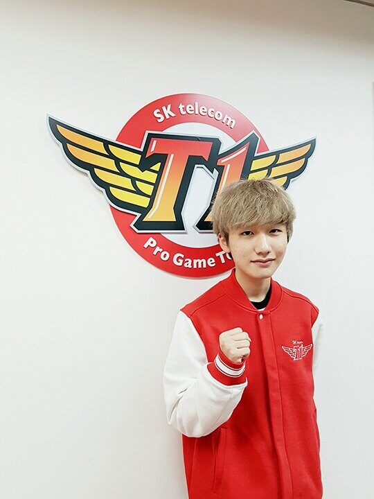 롤) 피넛 은퇴한다니까 갑자기 울컥한다_1.jpg