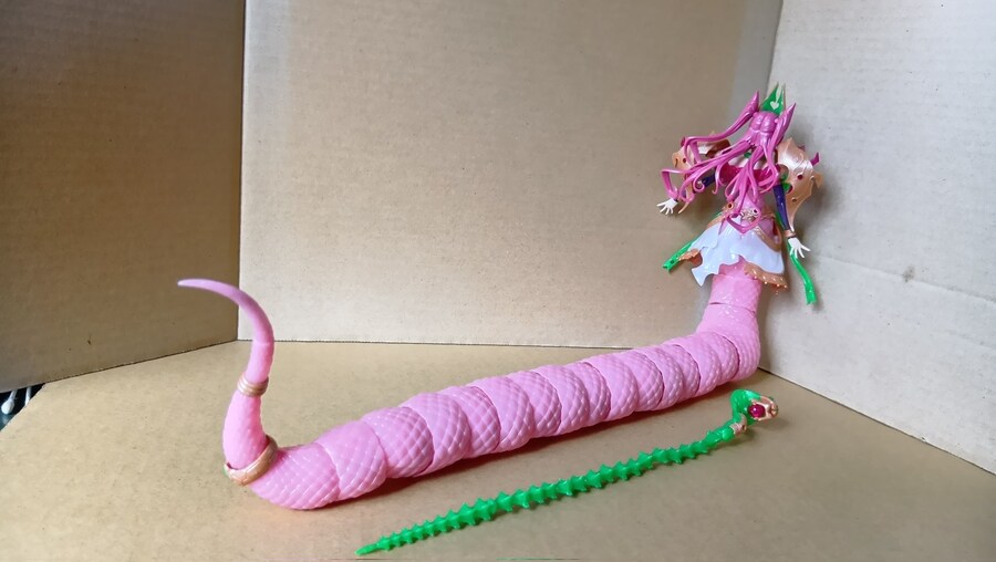 [코토부키야] 아르카나디아 멜티나. 대략적인 크기 비교 2_1.jpg