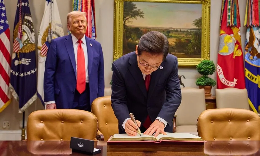 오늘 재명이 트럼프 만나는 장면 보니 문재인과는 너무 다르네_2.webp