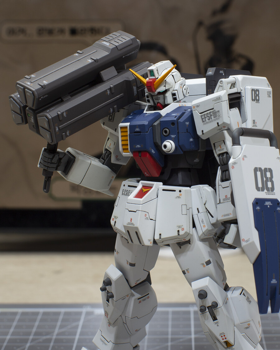 [完成] HGUC RX-79[G] 육전형 건담 패러슈트_17.jpg