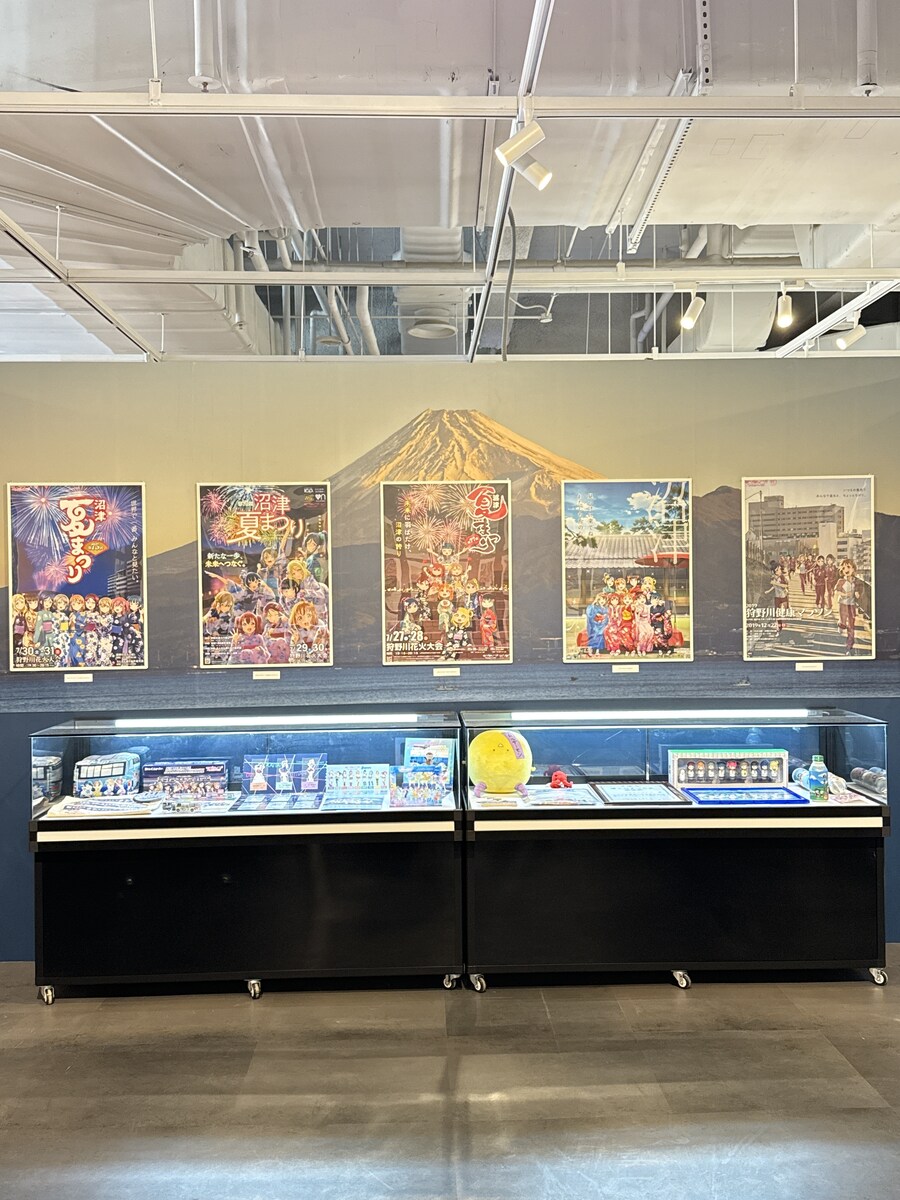 [한국]러브라이브! 선샤인!! Aqours 9주년 기념 전시회 한국 한정 3차특전_23.jpg