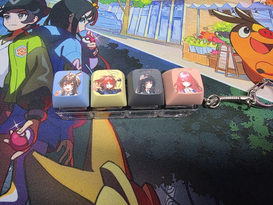 명방) 명방은 안하는데 굿즈는 생김_1.jpg