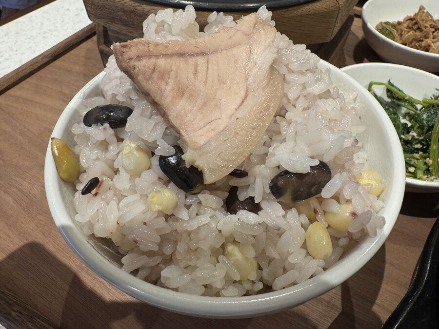 원할머니보쌈 해물순두부찌개~~~_5.jpg