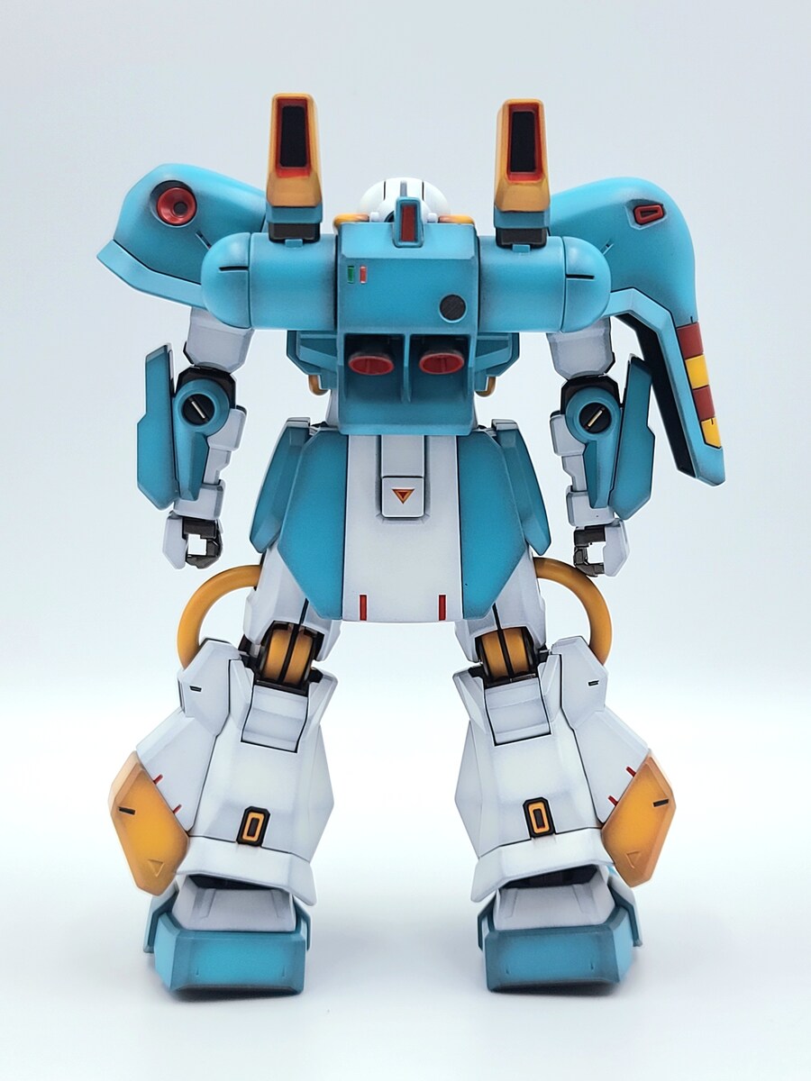 HGUC 하비 하이잭 역습의샤아 컬러 명암도색 입니다._8.jpg