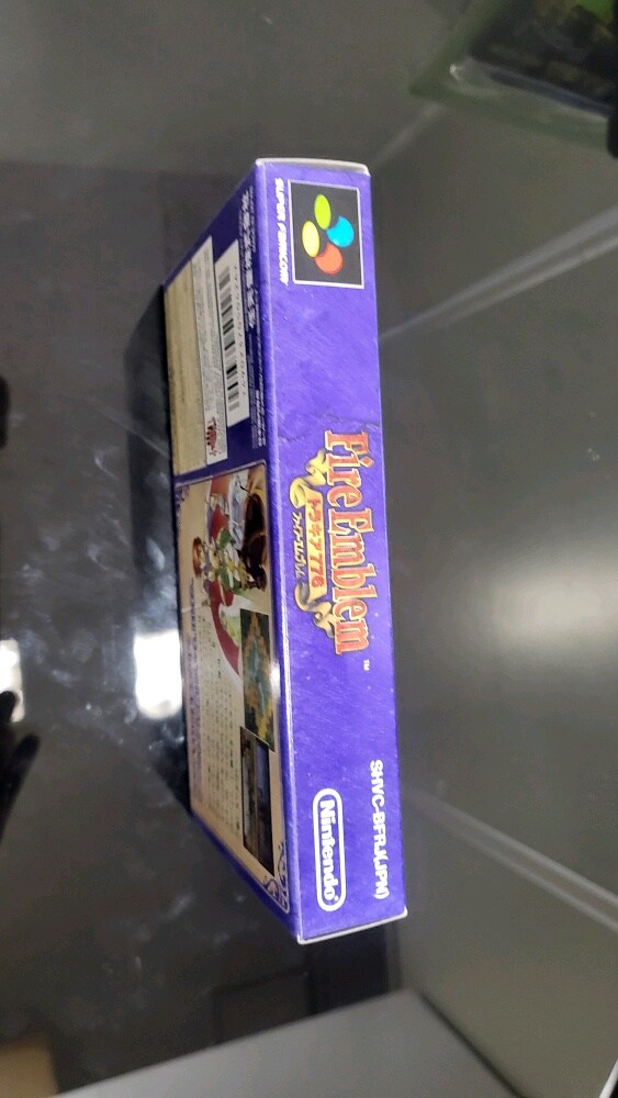 파이어엠블렘 트라키아 776 제품판_3.jpg