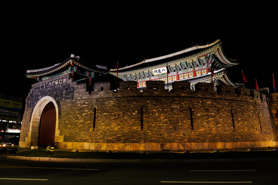 수원화성과 수원제일교회_2.jpg