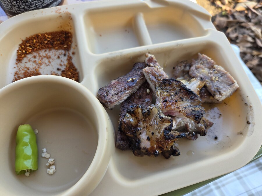 스압)캠핑장에서 도래창을 굽지 마시오_14.jpg