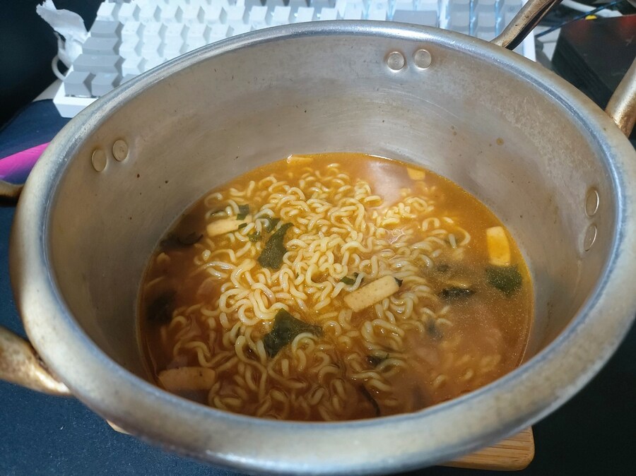 새우탕 봉지라면 컵라면보다 맛있낭??_2.jpg