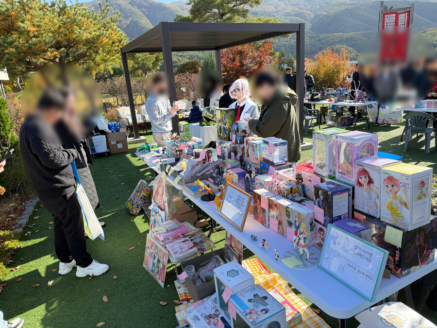 이상훈TV X 춘천 220볼트 (카페) / 춘천 첫 플리마켓 셀러 참전_3.jpg