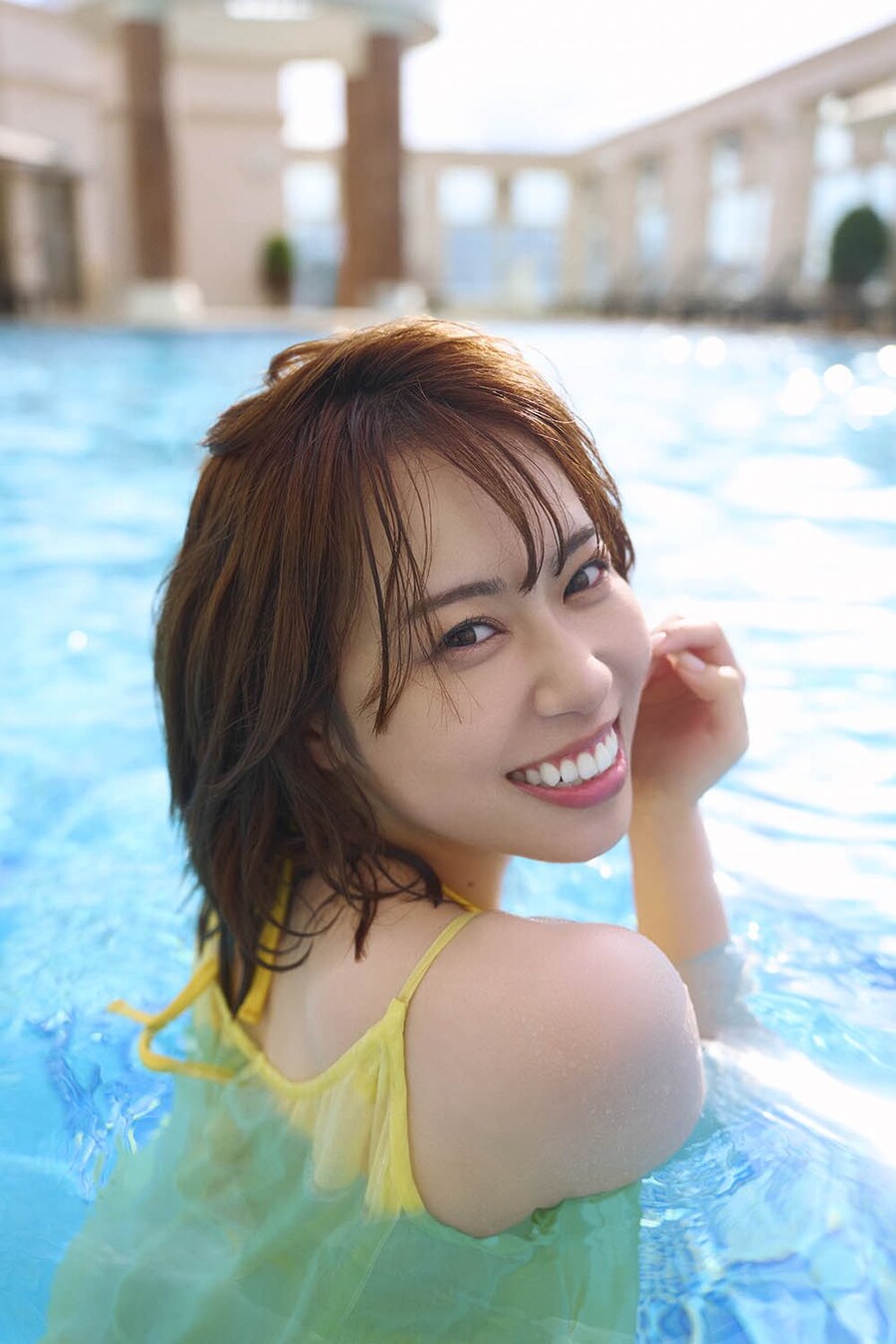 다테 사유리 2nd 사진집 「シルエット」 11월 6일 발매_3.jpg