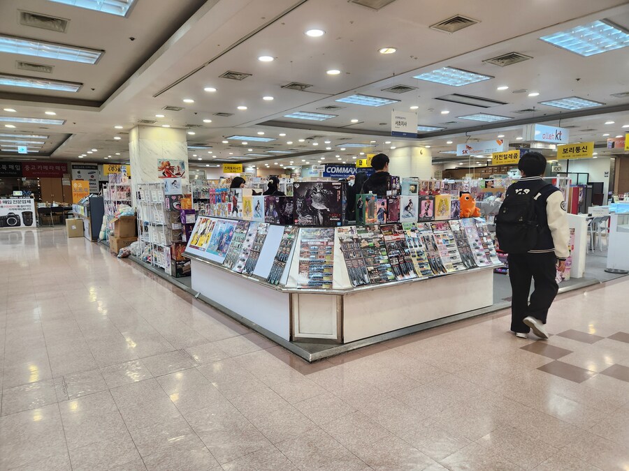 전자상가들 빠져나가고 있다는 국전 근황_4.jpg