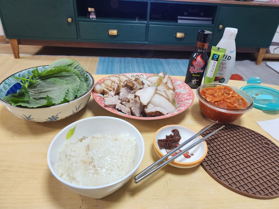 5000원 수육과 자취러 밥상 그리고 개_6.jpg