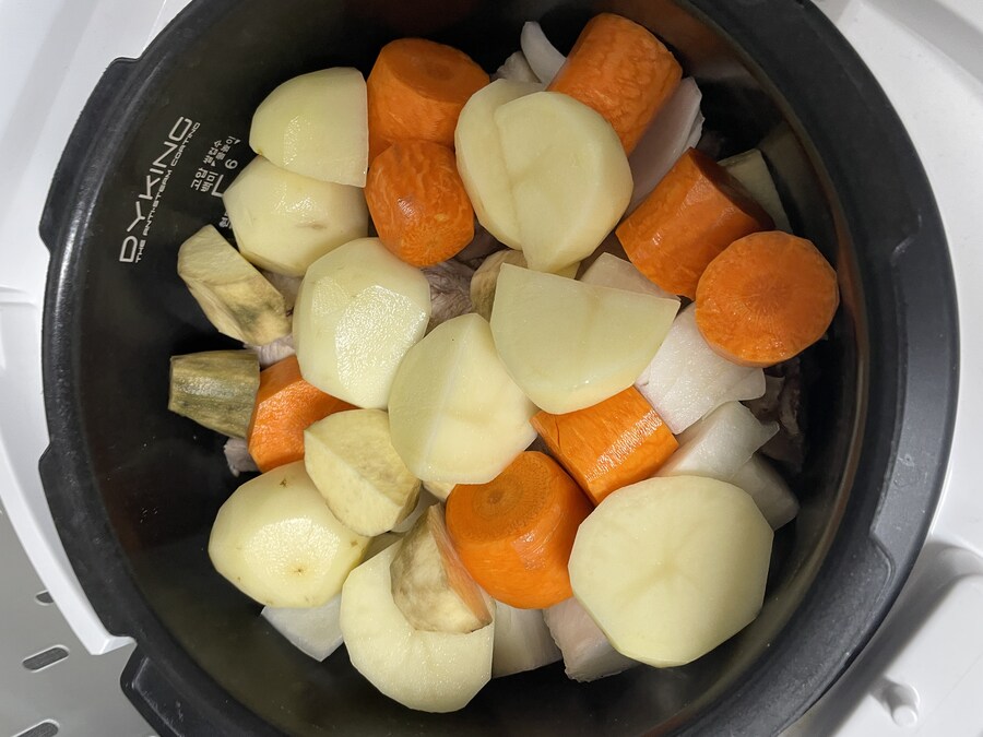 따봉냐 보면서 갈비찜해먹기_3.jpg