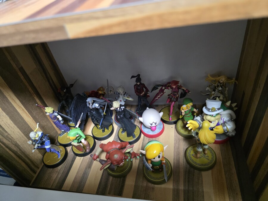 책장 구입기념 소장중인 게임들..._11.jpg