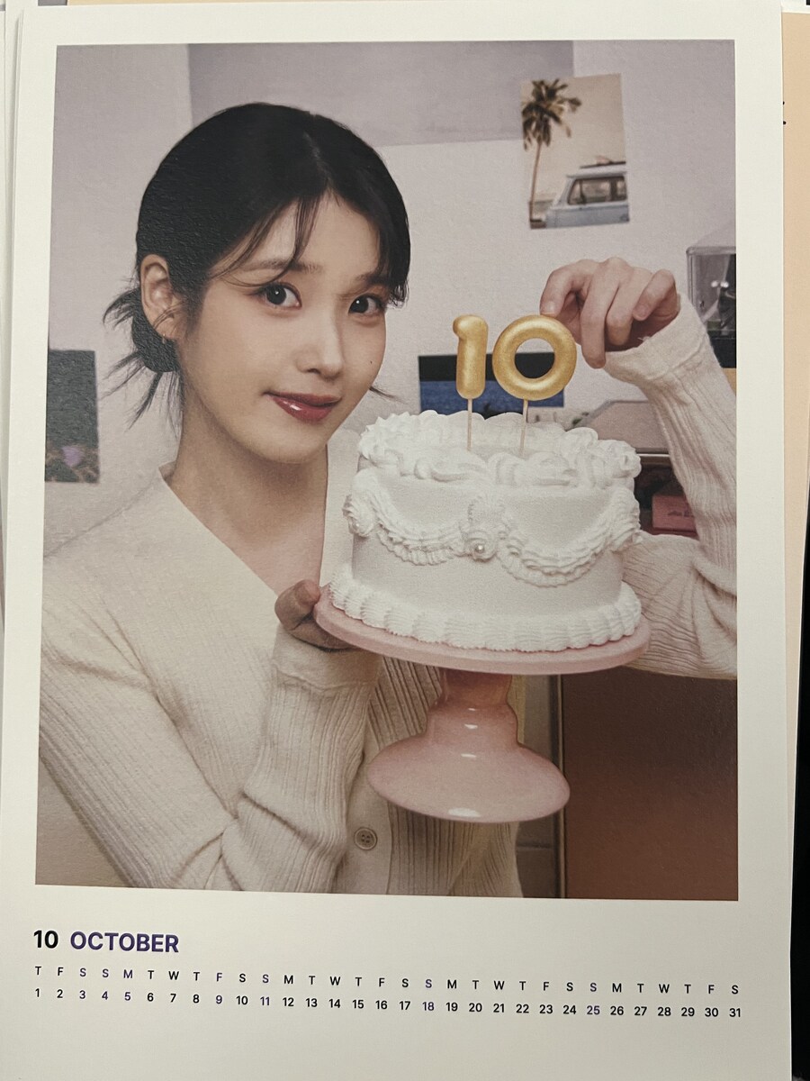 2026 푸라닭 아이유 캘린더_10.jpg