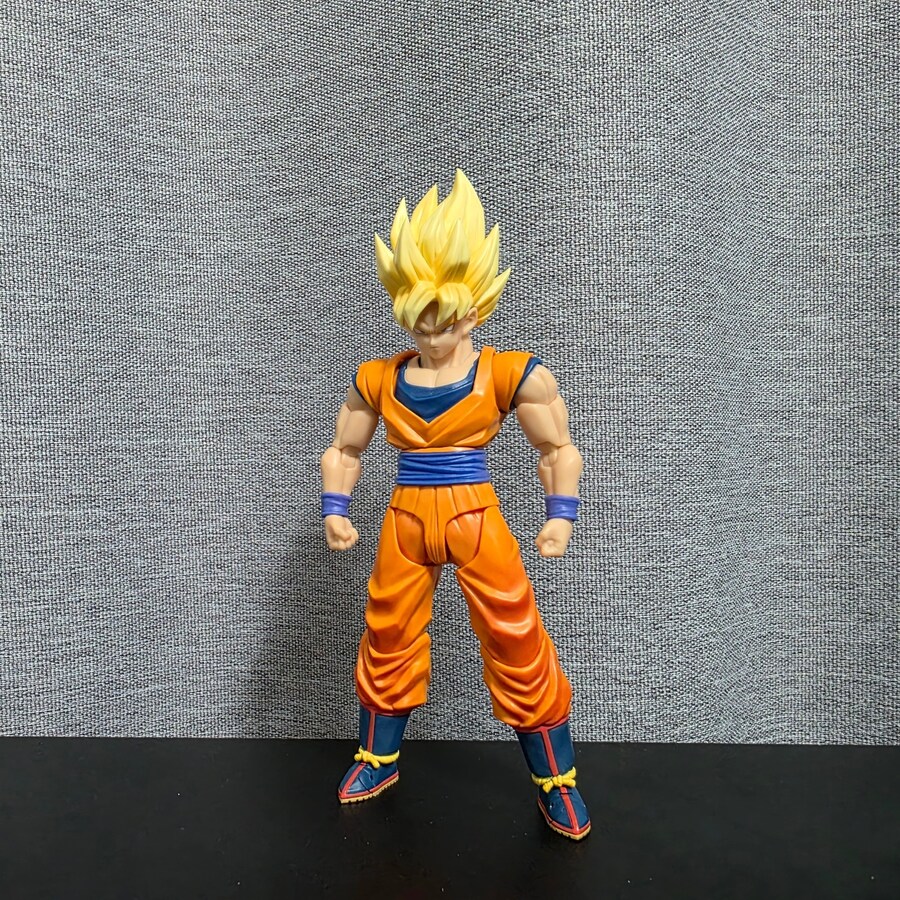S.H.Figuarts 초사이어인 손오공 (결전의 개막)_1.jpg