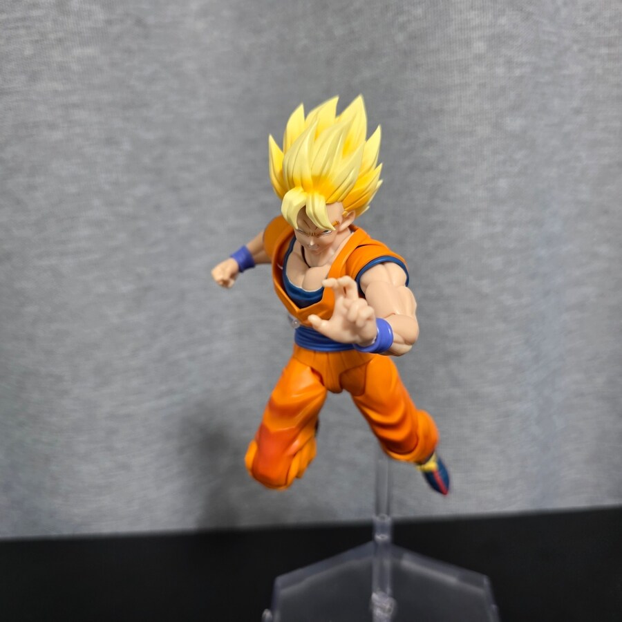 S.H.Figuarts 초사이어인 손오공 (결전의 개막)_10.jpg