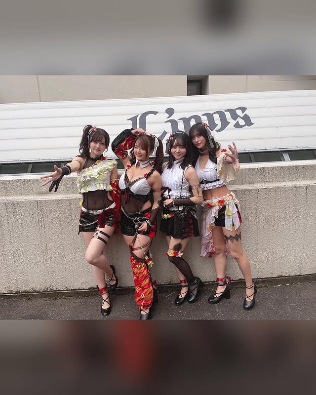 성우)겸하고 있던 밴드 다 그만두고 왔어요!_6.jpg