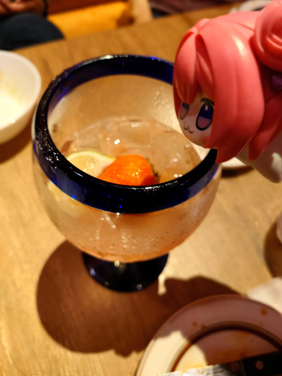 한 입만 달라고 하는 도로롱_4.webp