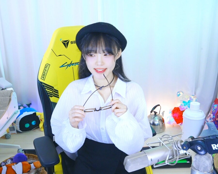 새봄TV] 고몰입 크랙AI 합방 광고+덕코프 엔딩가자~!!_3.png