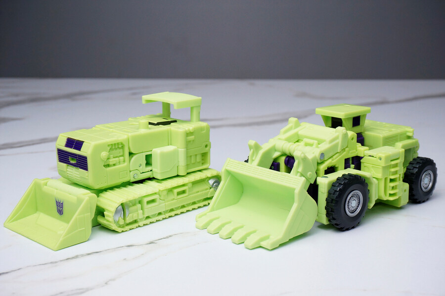 트랜스포머 SS86 데바스테이터_3.jpg