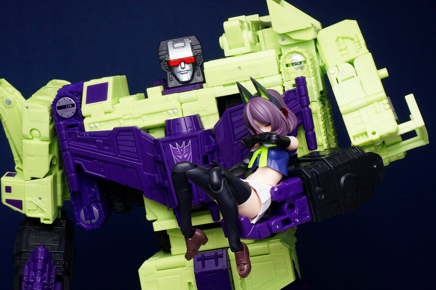 트랜스포머 SS86 데바스테이터_40.jpg