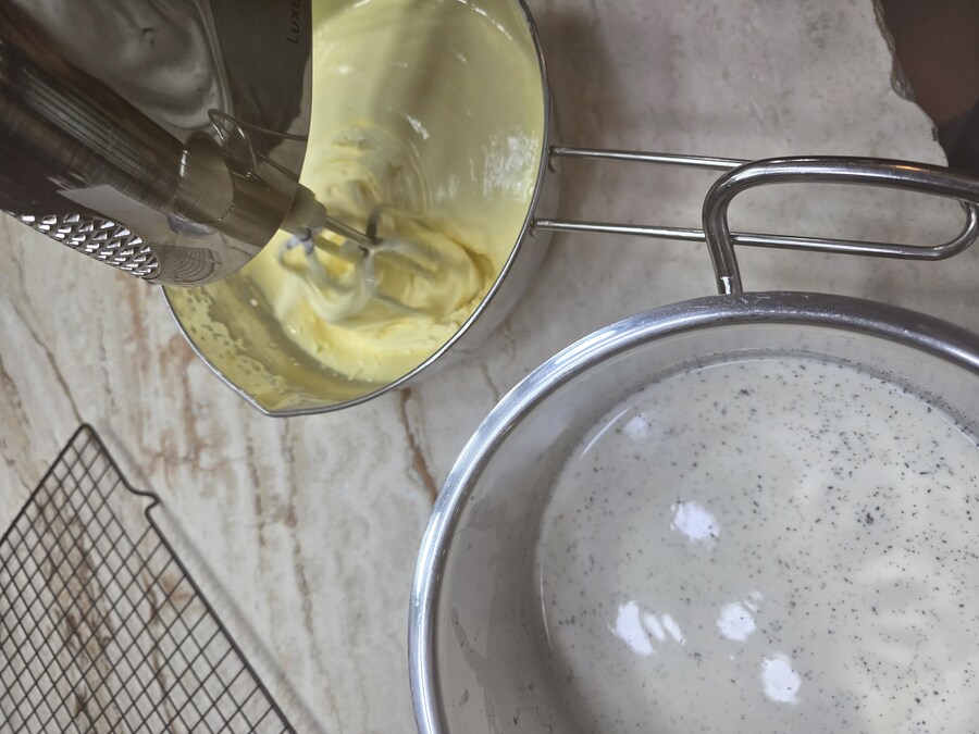 애플망고 케이크를 만들어 봤습니다._10.jpg