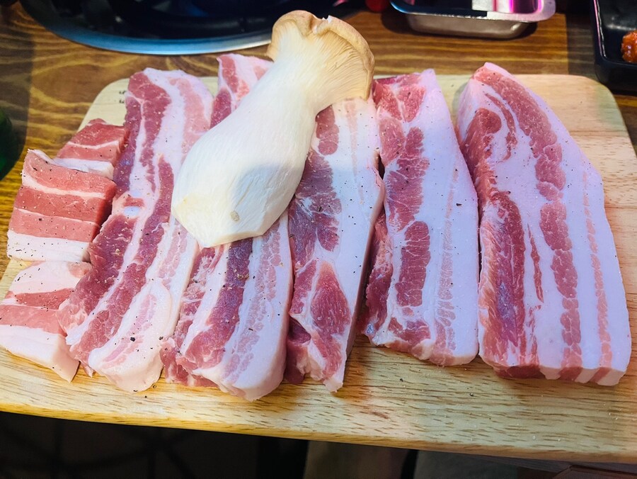 동네 맛있는 삼겹살 식당_4.jpg