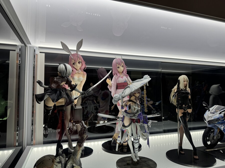 오늘 받은 1/4 슈나 기모노 ver 피규어_8.jpg