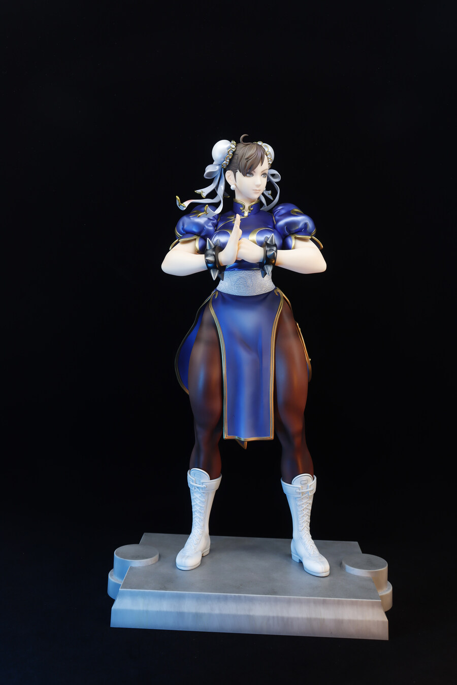 춘 리 standby_1.jpg