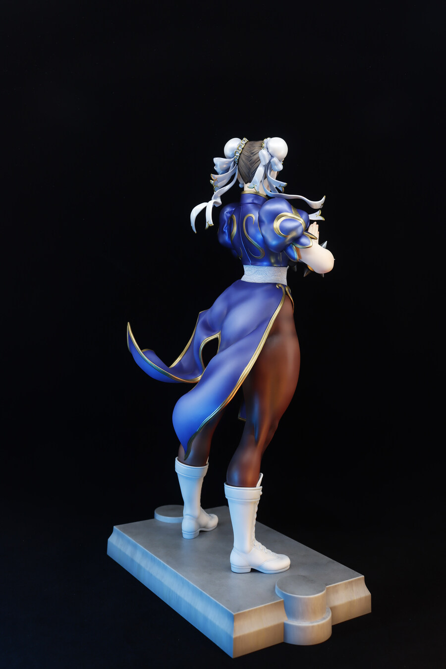 춘 리 standby_3.jpg