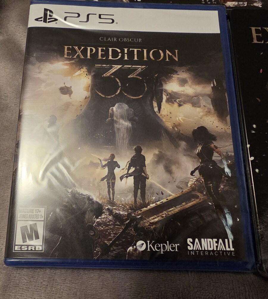 33원정대 뤼미에르 에디션 게임스탑 한정판_6.jpg