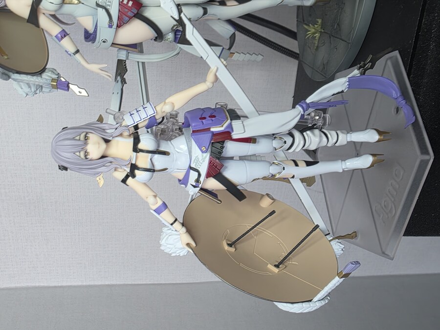 피그마 니케 홍련_9.jpg