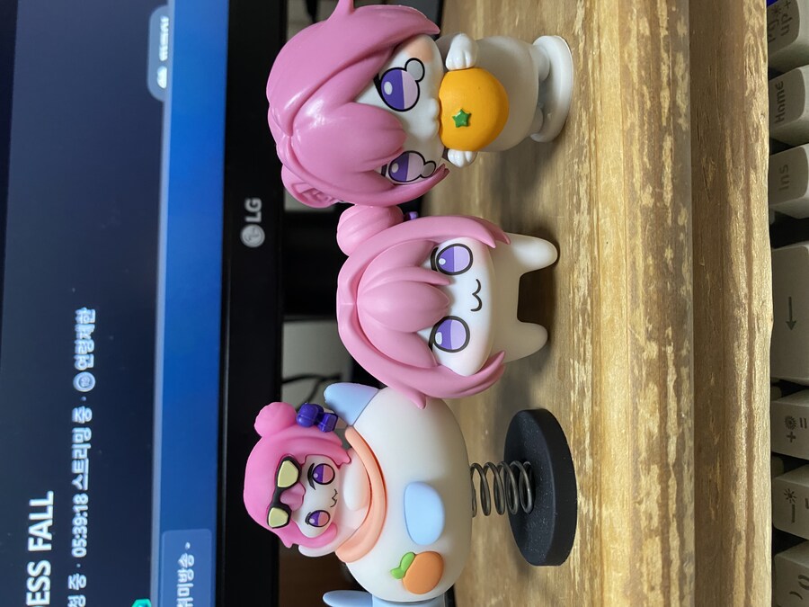 도로롱 피규어 받았다 ㅋㅋㅋ_2.jpg