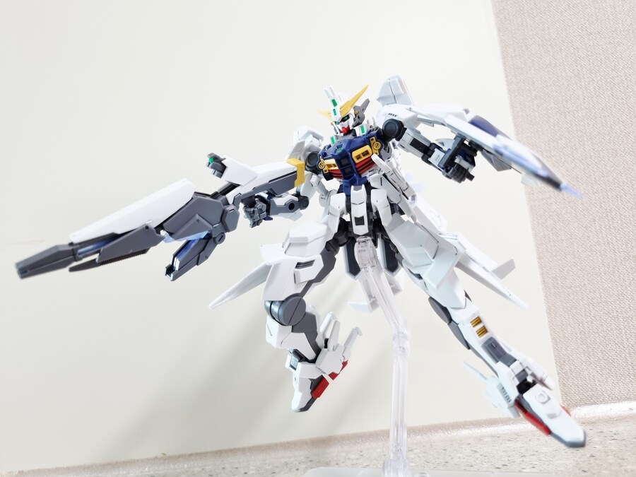 남은 건담은 단 1대뿐.. 건담 지리우스!_14.jpg