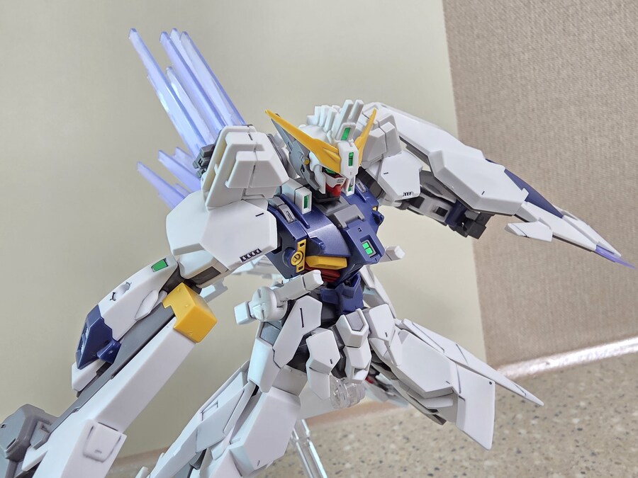 남은 건담은 단 1대뿐.. 건담 지리우스!_20.jpg