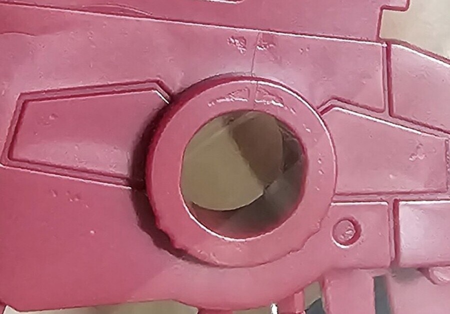 건담) 요 몇년 동안의 반다이의 건프라 초판 QC 찐빠들_3.jpg