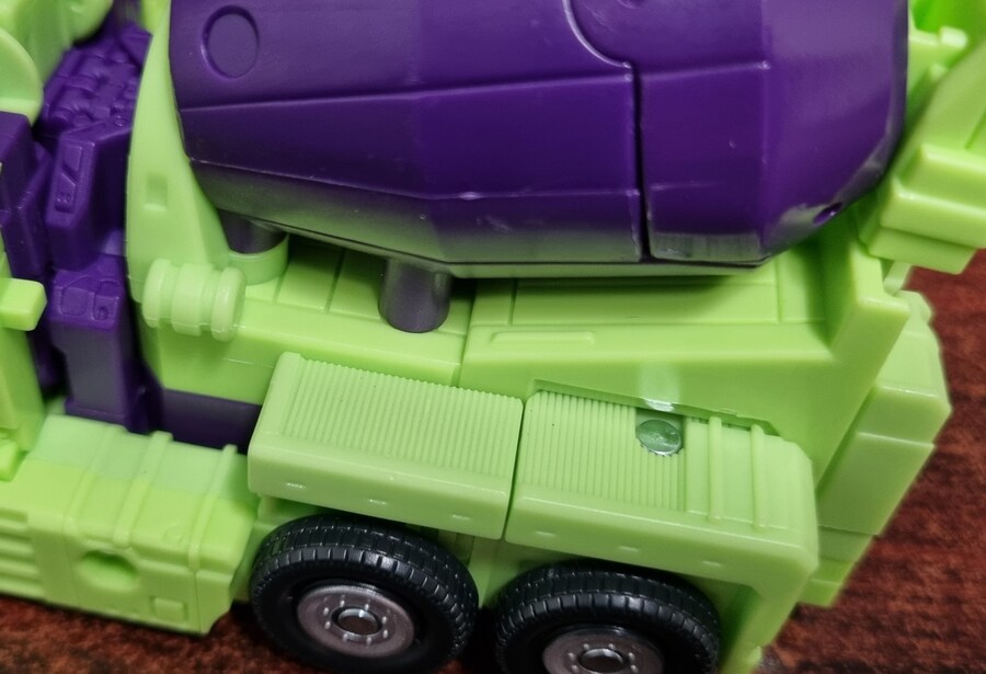 트랜스포머 86 믹스마스터, 스캐빈저_21.jpg