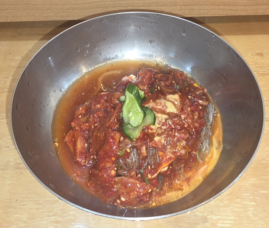 고속터미널에서 먹은 오장동 함흥냉면_1.jpg