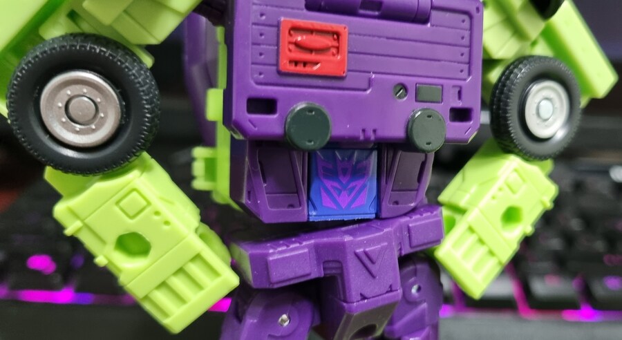 트랜스포머 86 믹스마스터, 스캐빈저_30.jpg