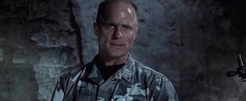 더록)영화에서 미국정부가 욕먹을수밖에 없는 이유_1.jpg