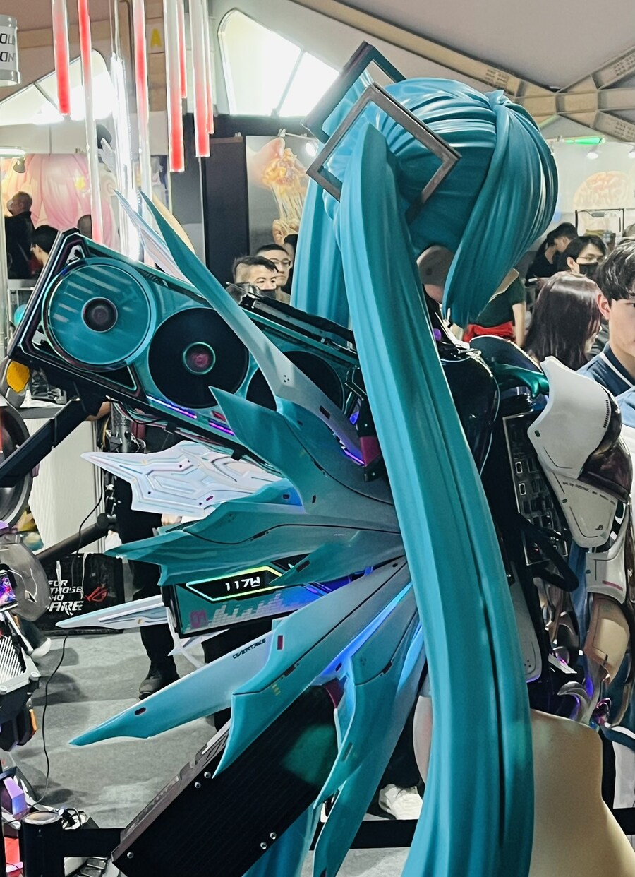 보컬로이드)흔한 PC 케이스.jpg_4.jpg