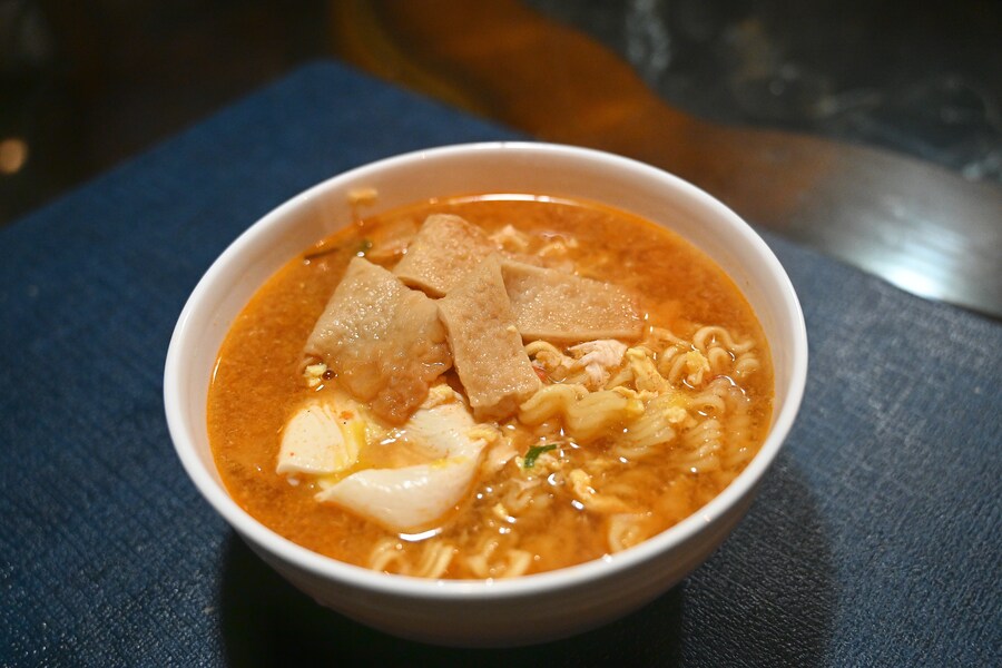 대충 사각어묵넣고 끼린 라면;ㅎ_2.jpg