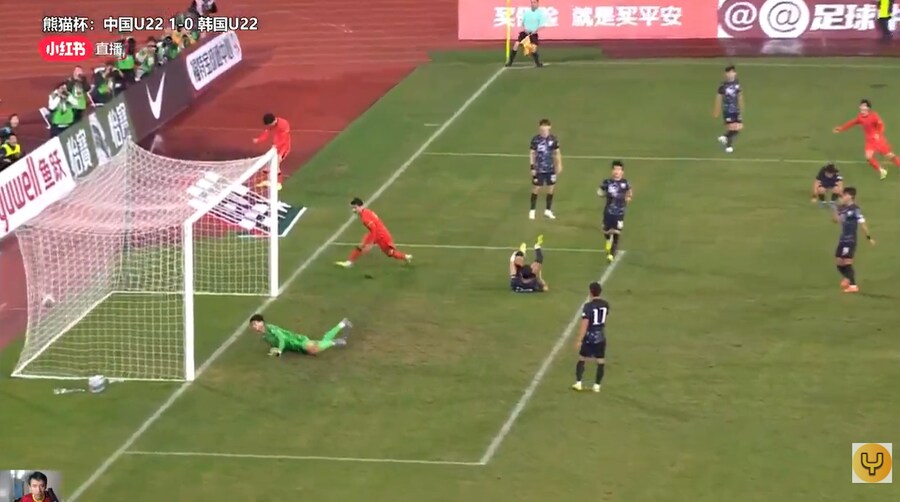 한국 축구 vs 중국 축구 근황.jpg_2.png