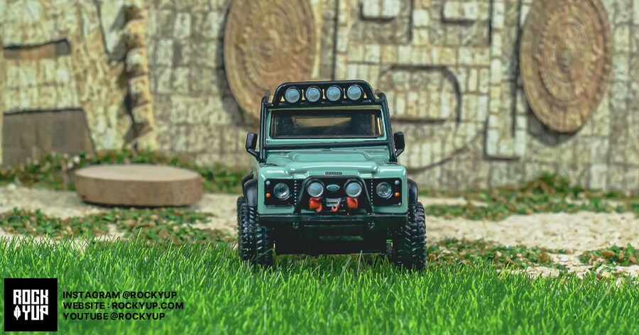 1/64 핫휠엘리트 랜드로버 디펜더90 픽업 민트_21.png