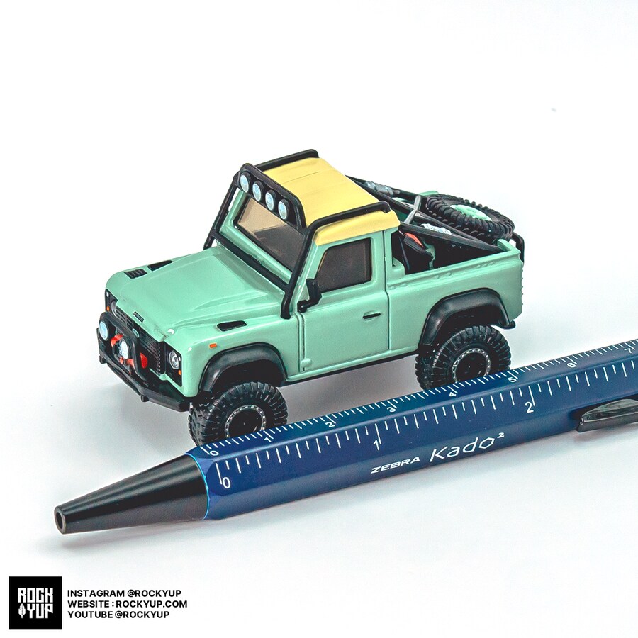 1/64 핫휠엘리트 랜드로버 디펜더90 픽업 민트_33.png