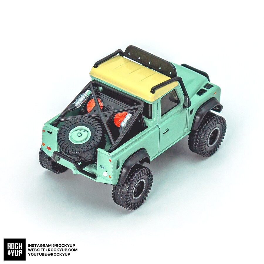 1/64 핫휠엘리트 랜드로버 디펜더90 픽업 민트_40.png