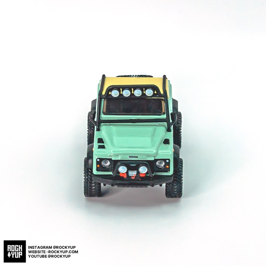 1/64 핫휠엘리트 랜드로버 디펜더90 픽업 민트_43.png