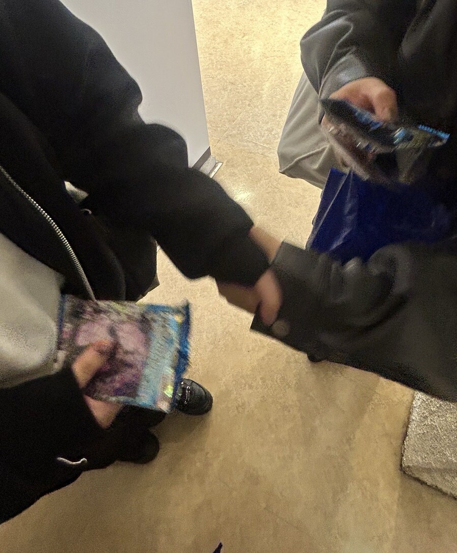 애니메이트 교환금지법을 본 오타쿠_4.jpg