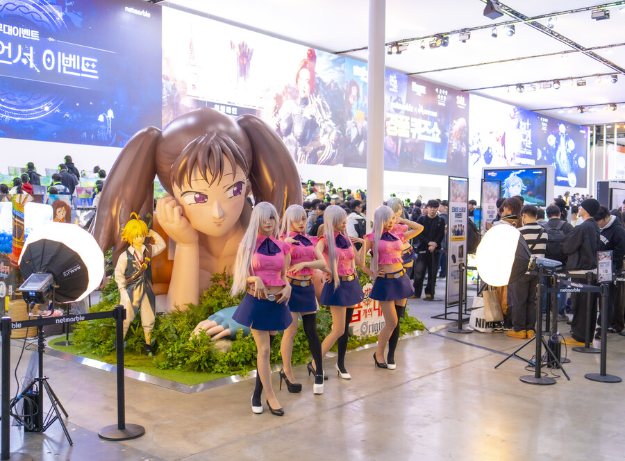 2025 지스타 코스어+현장 사진(스압주의)_5.jpg